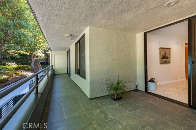 Building Photo - 4774 Park Encino Ln