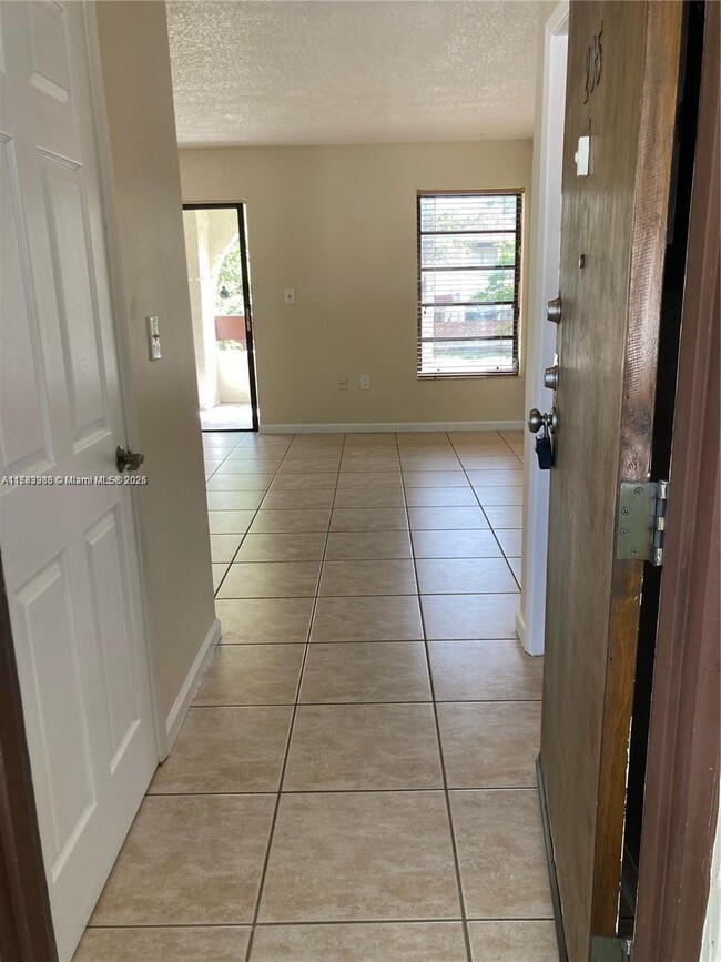 Building Photo - 9080 SW 125th Ave