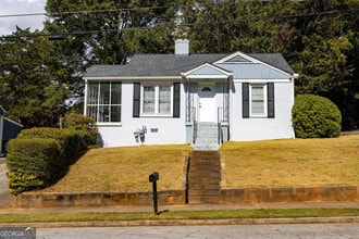 Building Photo - 1275 E Forrest Ave