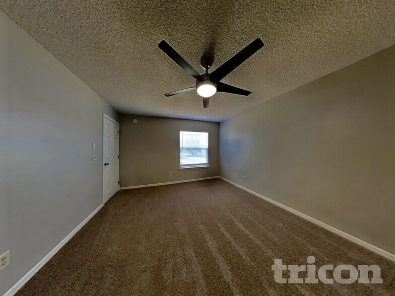 Building Photo - 5199 Derby Forest Ln