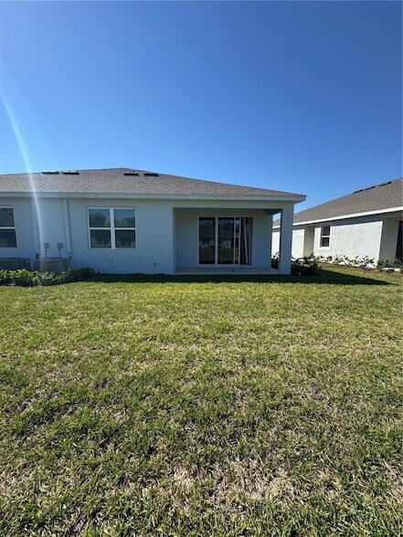 Building Photo - 5217 NW 43rd Ln Rd
