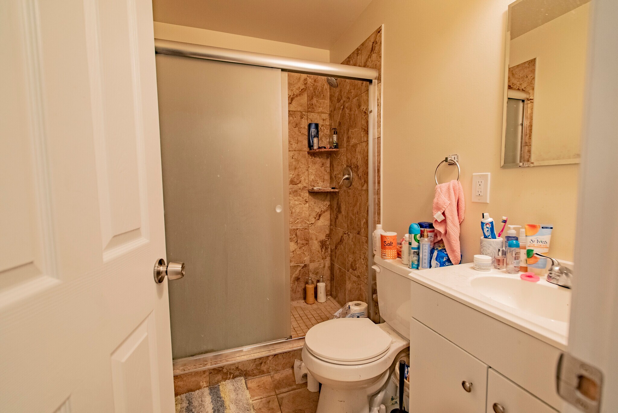 Building Photo - 3707 Powelton Ave