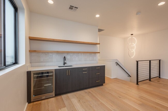 Building Photo - Brand New Townhouse in Luxury Neighborhood