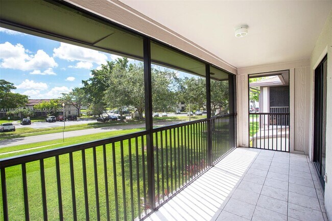 Building Photo - 9711 W McNab Rd
