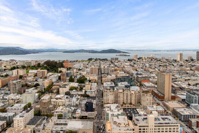 Building Photo - 1450 Franklin St