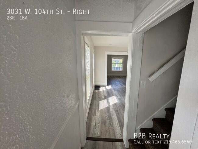 Building Photo - 3031 W 104th St