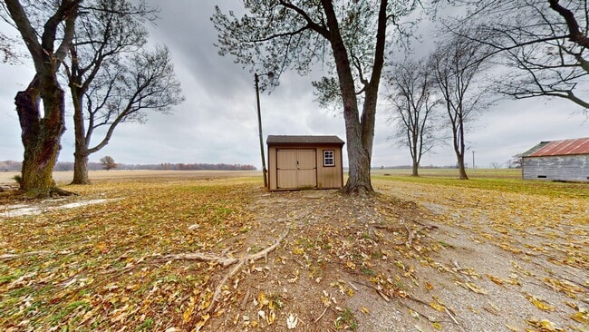 Building Photo - Country home in Willard!