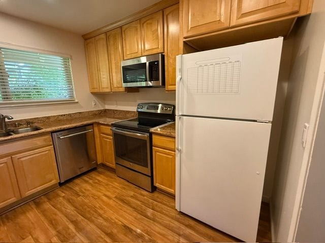 Building Photo - 109 Miramonte Dr
