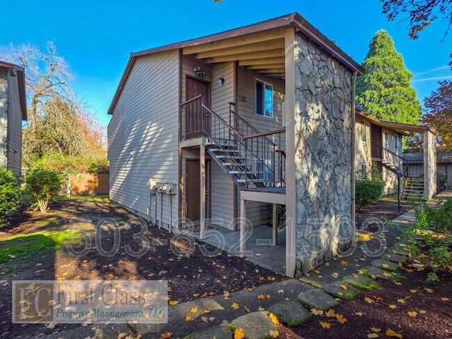 Building Photo - 20125 SW Tualatin Valley Hwy