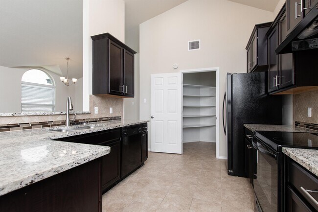 Building Photo - 1226 Kiskadee Branch Dr