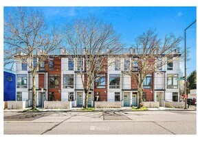 Building Photo - 9200 Roosevelt Way NE
