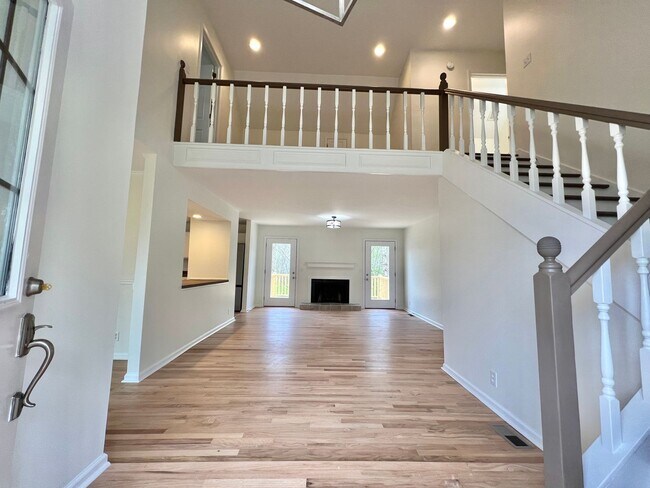 Building Photo - 1405 Brenner Ct