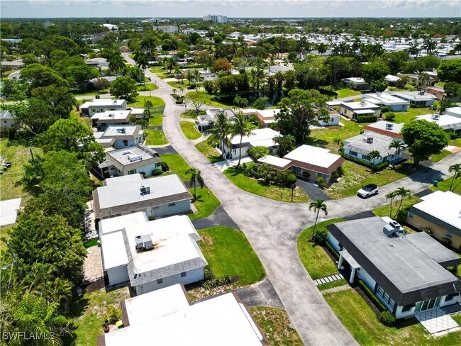 Building Photo - 9 Knights Bridge Rd