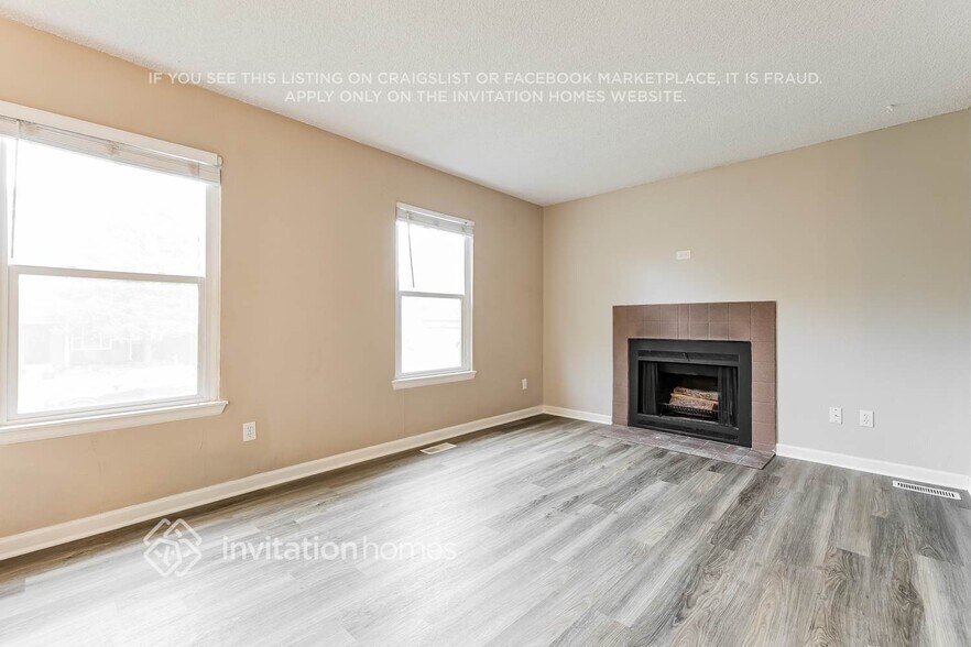 Building Photo - 17600 Ponderosa Ave