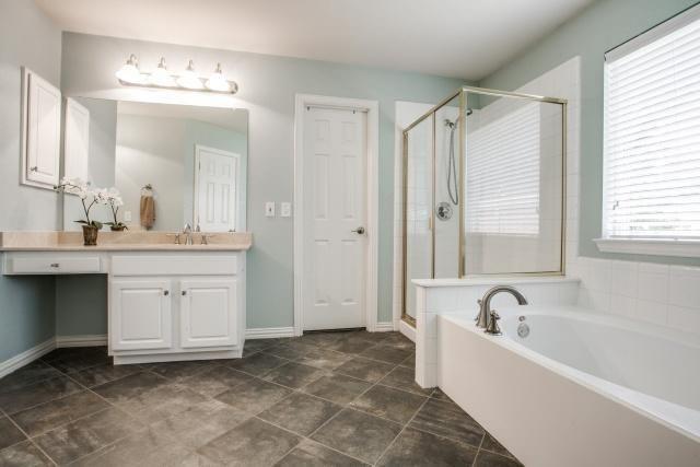 Building Photo - 8408 Brown Stone Ln