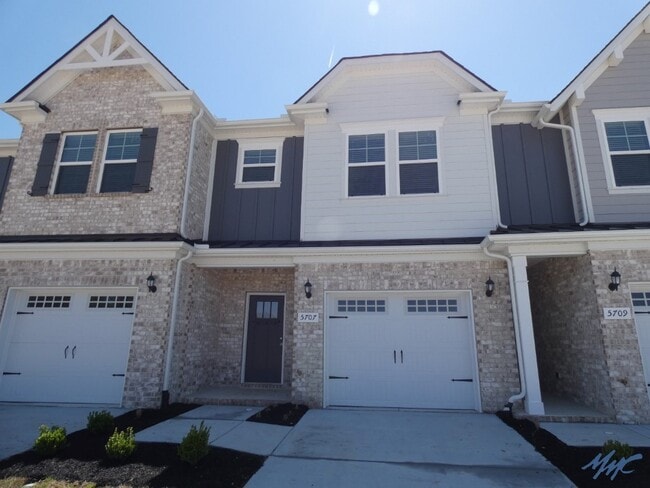 Building Photo - 5707 Dockside Dr