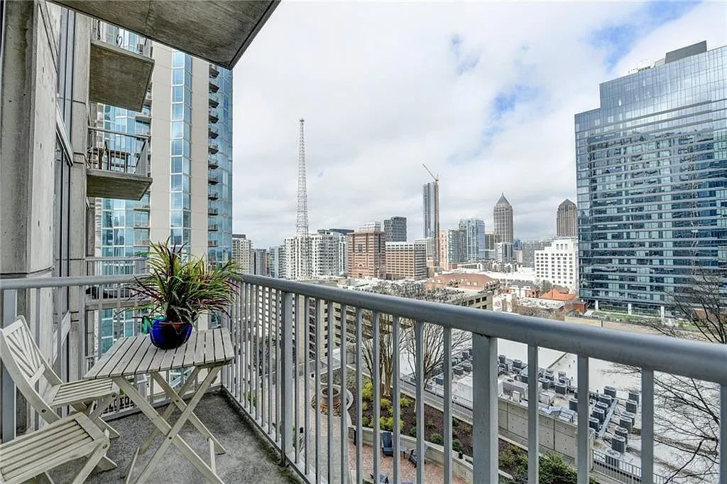 Building Photo - 855 Peachtree St NE