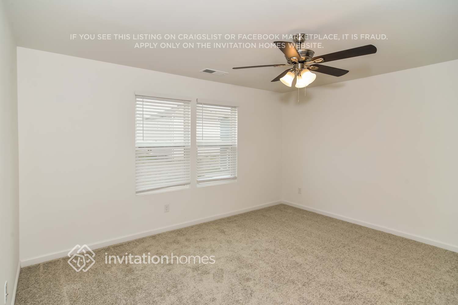 Building Photo - 257 W Millbrook Dr