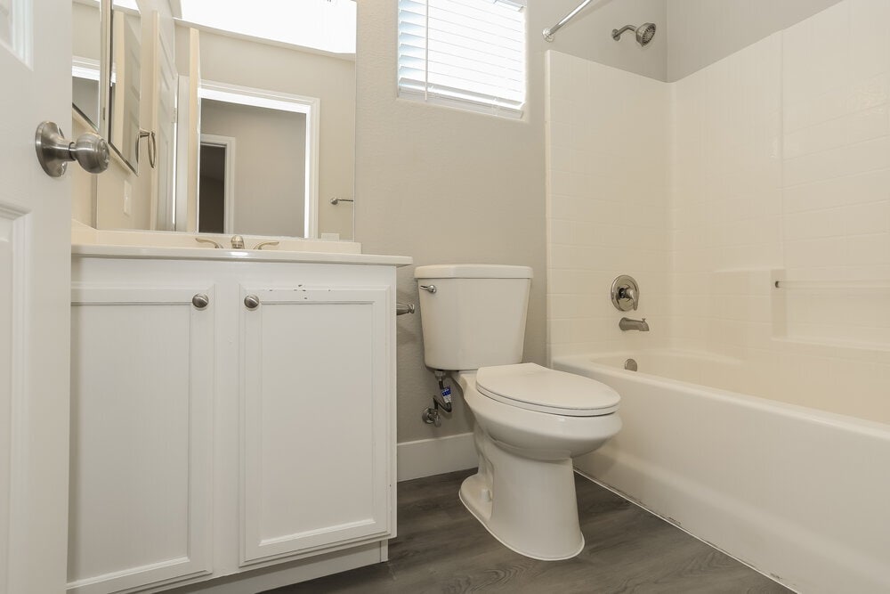 Building Photo - 8072 Farthings Hill Dr