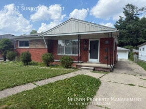Building Photo - 20417 Sunnydale St