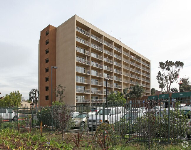 Primary Photo - Kimball Tower