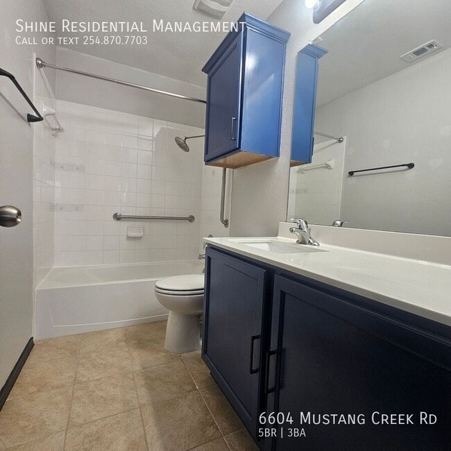 Building Photo - 6604 Mustang Creek Rd
