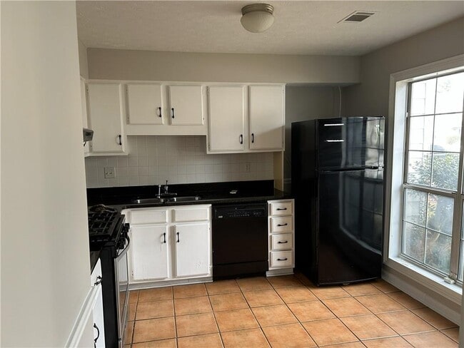 Building Photo - 3137 Shadow Walk Ln