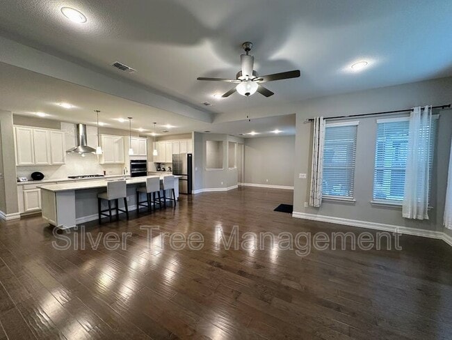 Building Photo - 1104 Pinnacle Ridge Rd