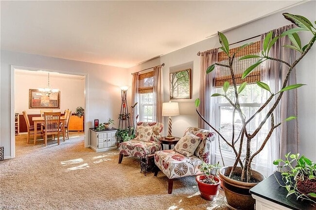 Building Photo - 4501 Indian Wells Dr