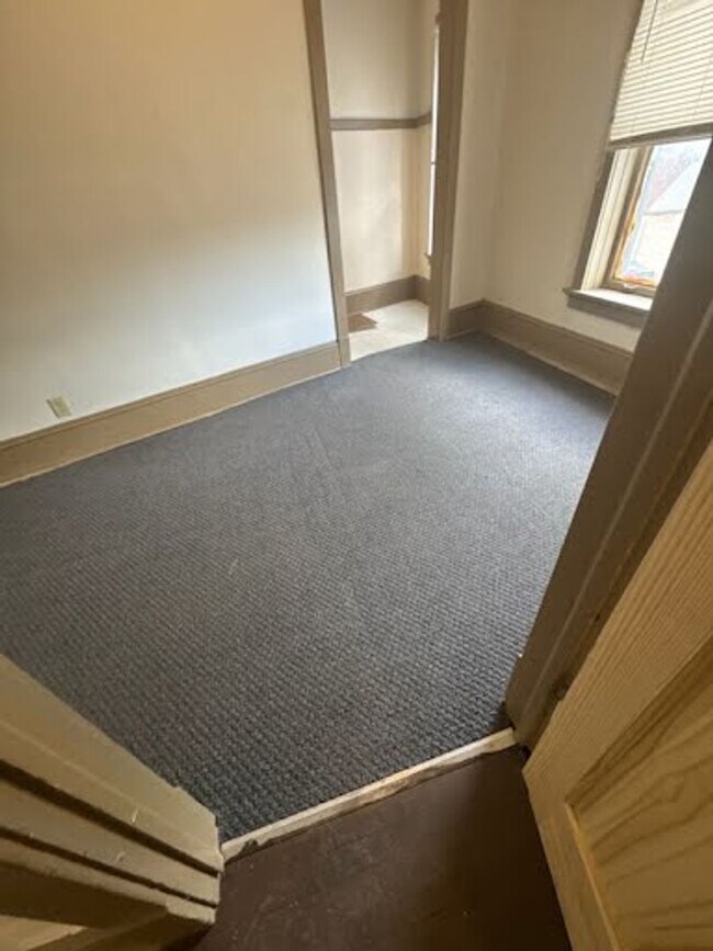 Building Photo - 2245-7 S. Muskego Ave