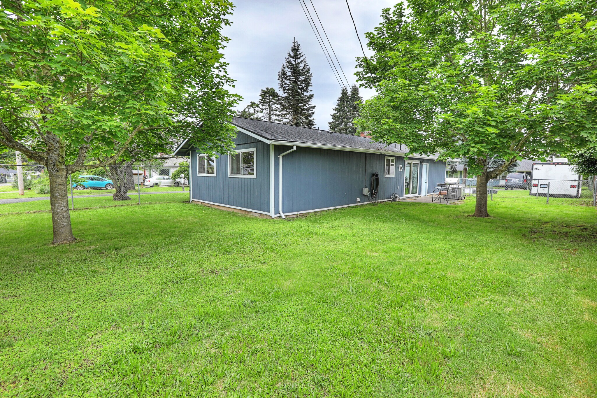 Building Photo - 2630 NE 111th Ave