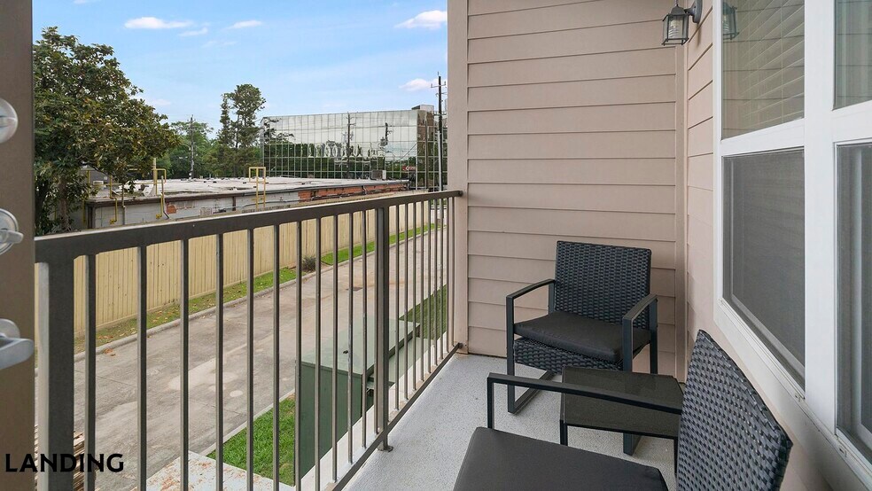 Building Photo - 155 Birdsall St