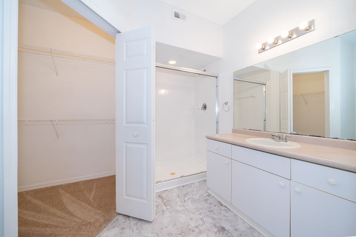 Building Photo - 5144 City St