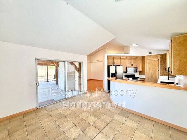 Building Photo - 22988 Joaquin Ridge Dr