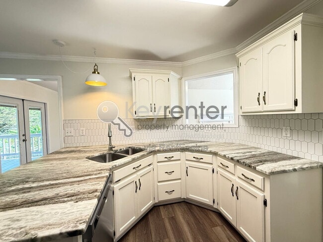 Building Photo - 5515 Misty Valley Dr