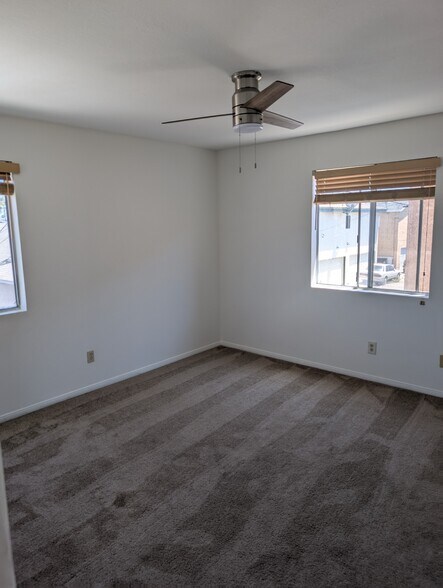 Building Photo - 2222 Andreo Ave