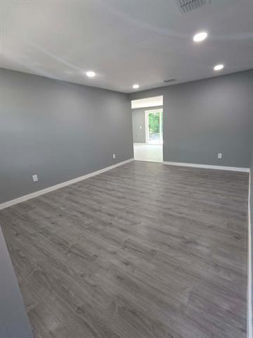 Building Photo - 1317 W Bruton Rd