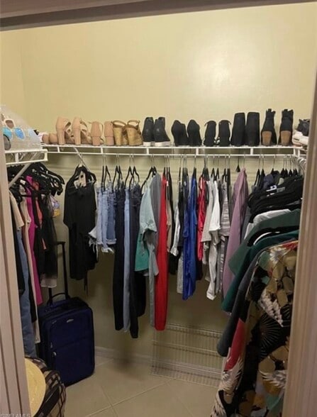 1st Master walk-in closet - 627 SW 47th Ter