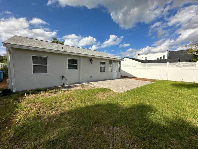 Building Photo - Winter Park Gem! Lovely Single Family Home...