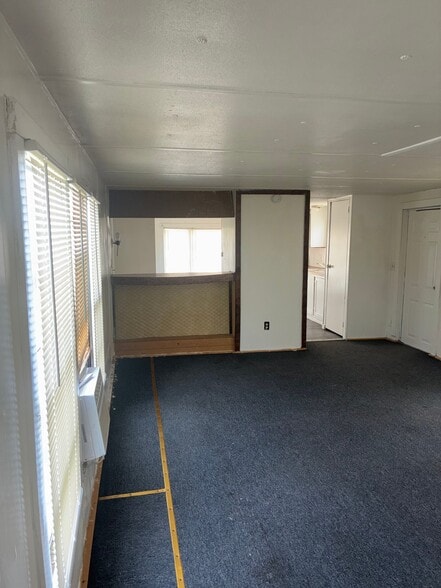 Building Photo - 1801 S Business 45