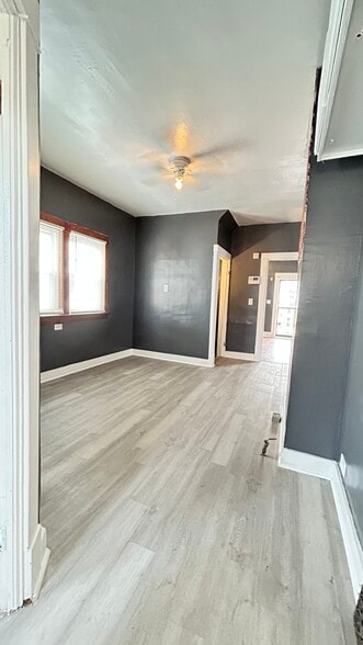 Building Photo - 4288 E 128th St
