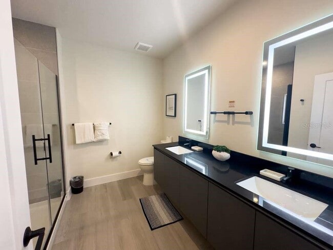 Building Photo - 17422 Serenidad Blvd