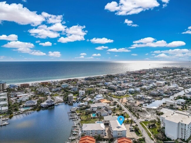 Building Photo - 22 Moreno Point Rd