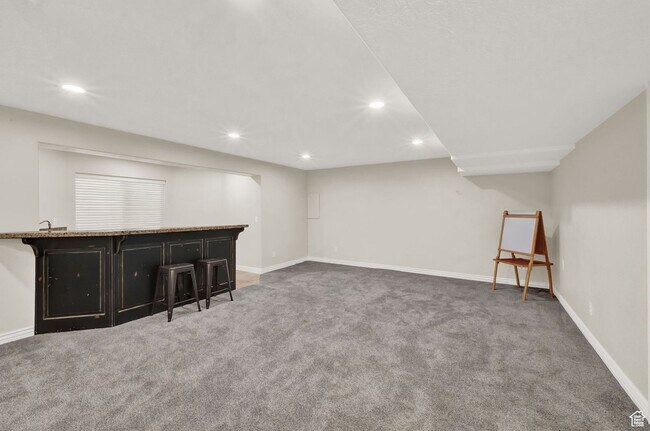 Building Photo - 1693 Crimson Oak Dr