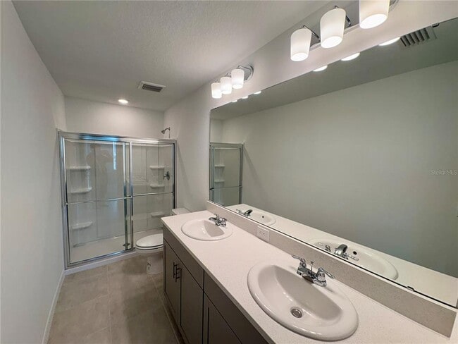 Building Photo - 8576 Daybreak St