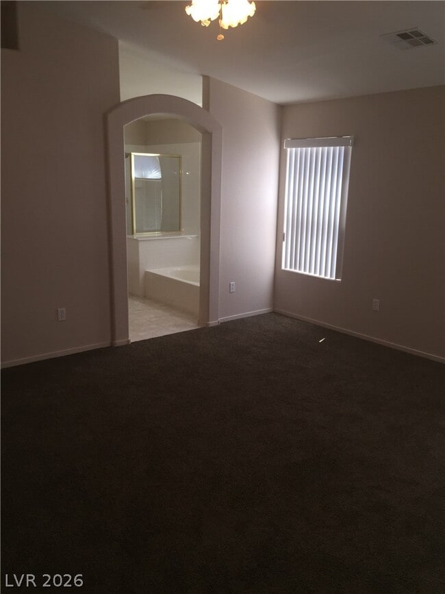 Building Photo - 1526 Silver Sunset Dr