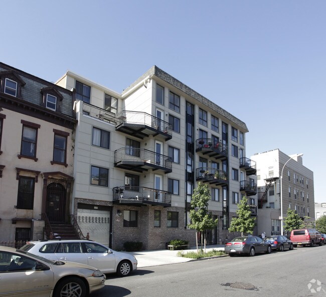 Primary Photo - 74-80 Lexington Ave
