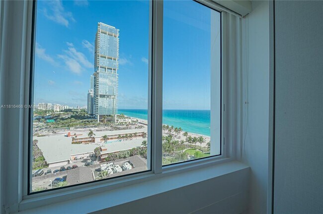 Building Photo - 18201 Collins Ave