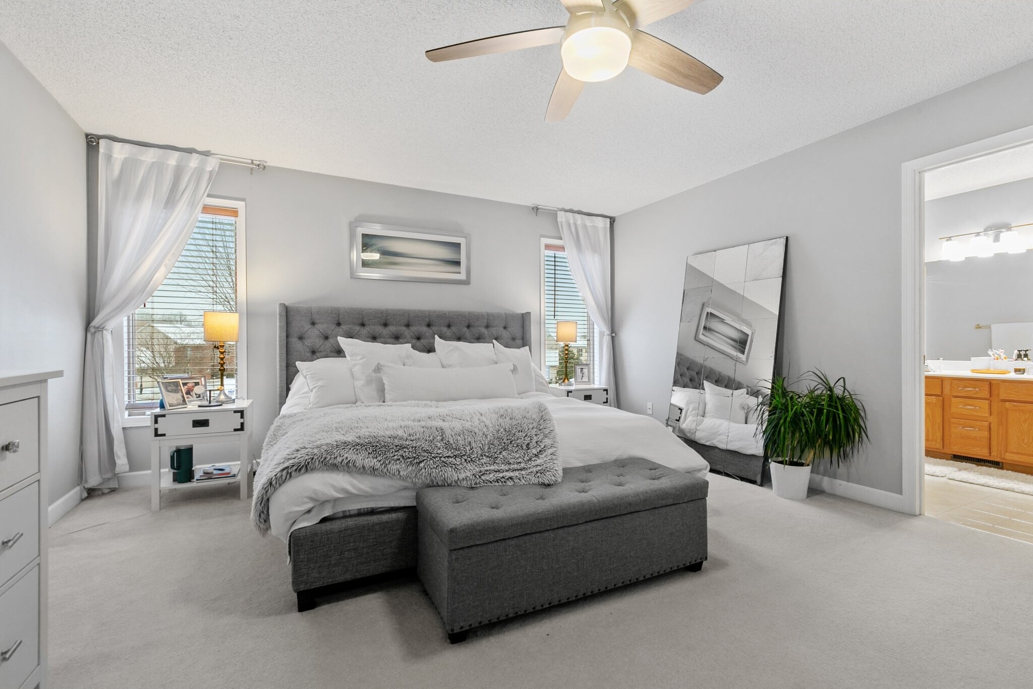 Building Photo - 8633 Carriage Hill Ct