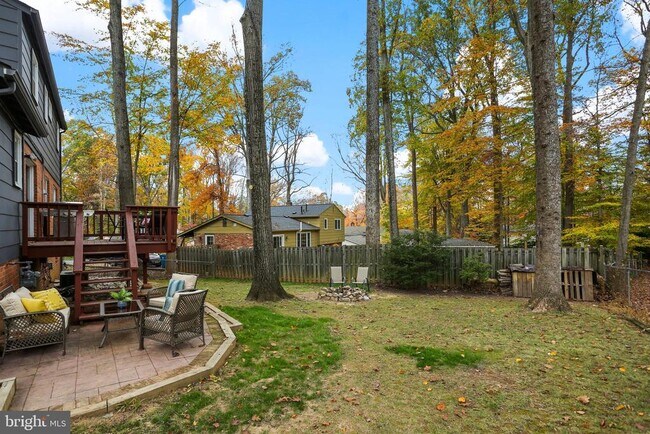 Building Photo - 4848 Red Fox Dr